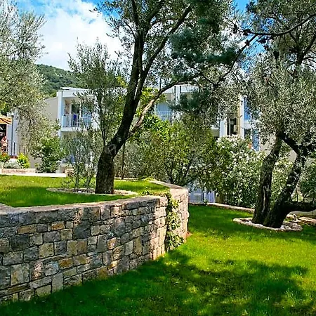 Castellastva 3* Podgorica